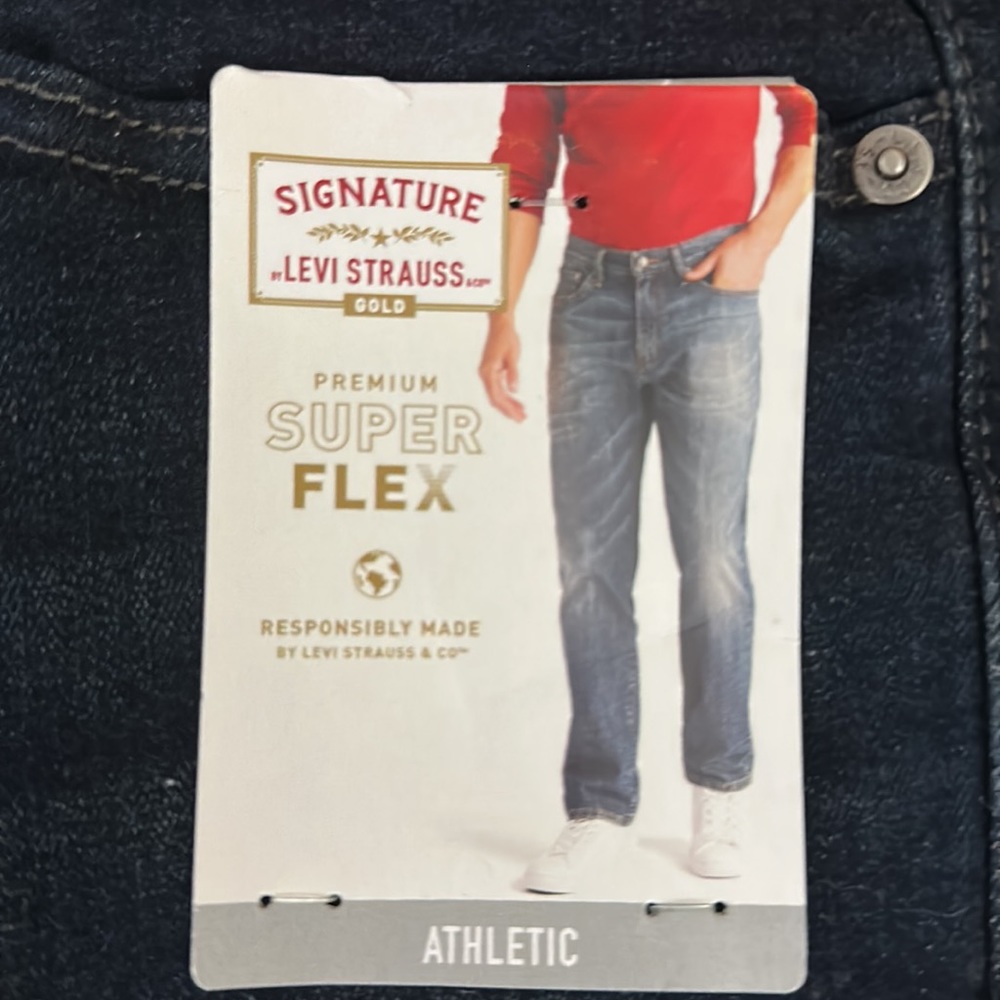 Size 38X30 men’s Levi Athletic jeans. New with tags. - Picture 2 of 5
